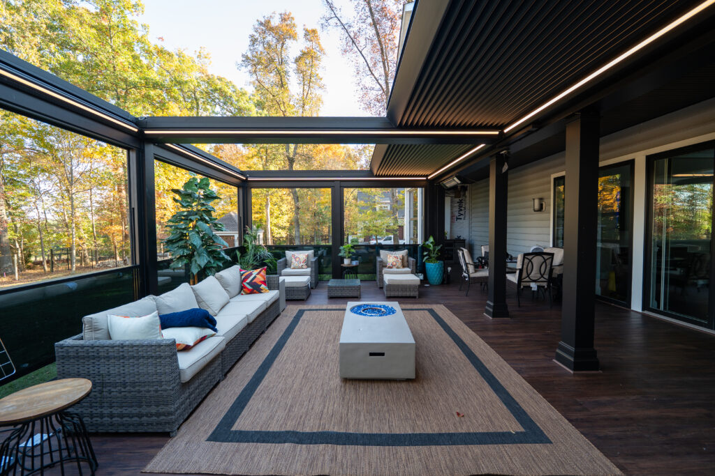 Screened-in porch in Woodbine, MD